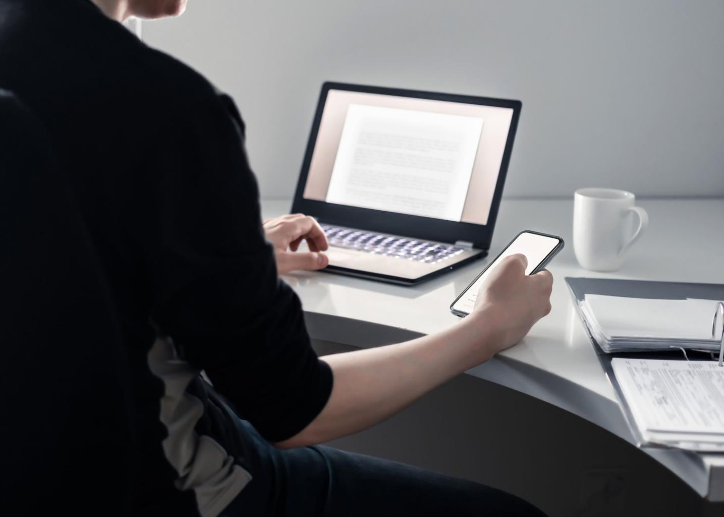 Команда викладачів під час обговорення навчальної програми